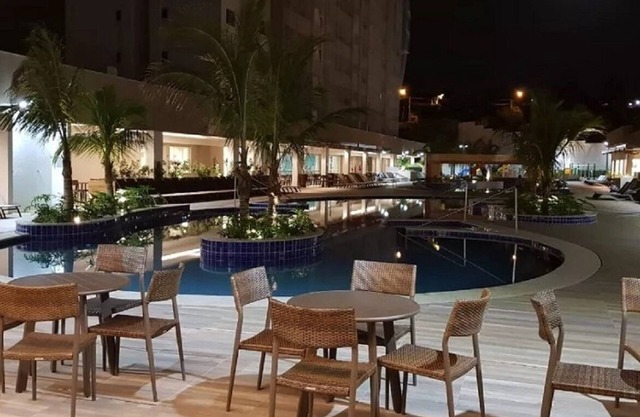 Veloso OPR's apartment.