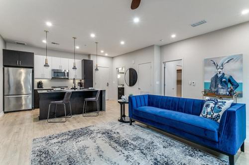 Breathtaking high-rise on McKinney Ave