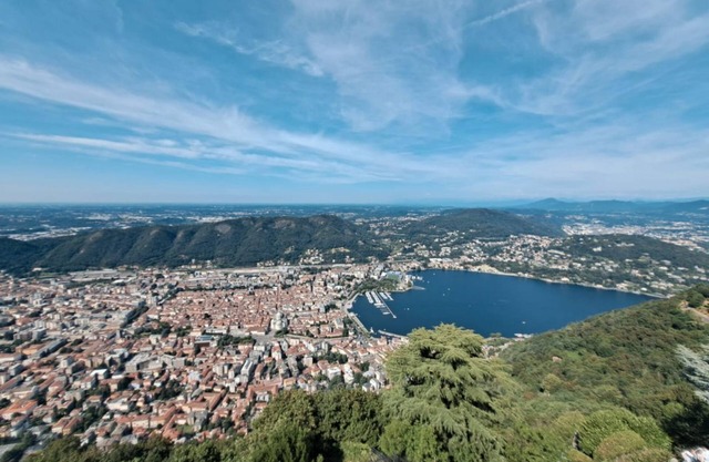 Breathtaking View over Como (Almost Paradise)