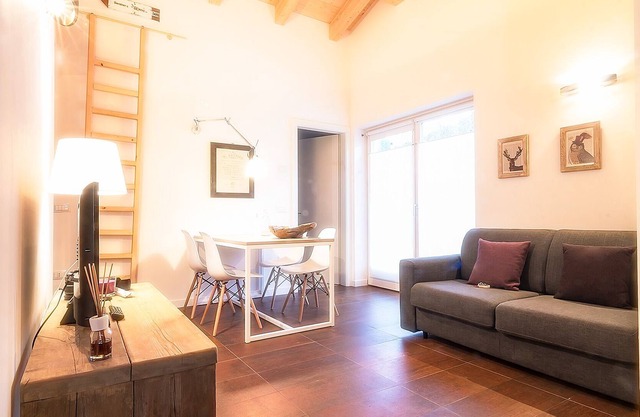 Brenta Dolomites House 2 - wonderful house at the foot of the Brenta Dolomites