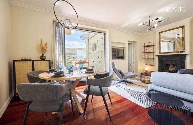 BRIGADIER - Apartment + Office in Barrio Salamanca, Madrid