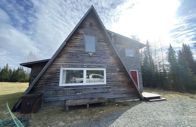Bright A-Frame Cabin @ Moose Tracks Lodging