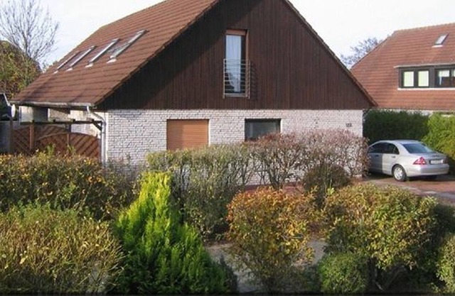 Bright and cozy semi-detached house