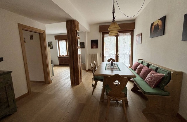 Bright and spacious apartment, convenient to services, only 30 minutes from Cortina