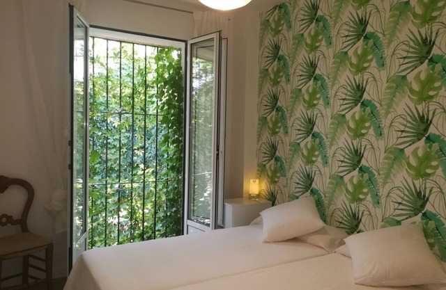 Bright Apartment Santa Cruz, Pets Welcome, Air Conditioning