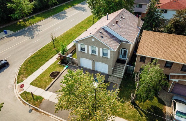Bright, cozy and comfortable single family apartment with separate entrance