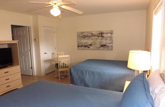 Brunswick Plantation Resort and Golf Villas 2302L in the Heart of NC Seafood Country studio