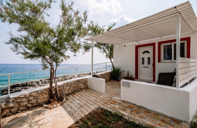 Bugarini Studio By The Sea