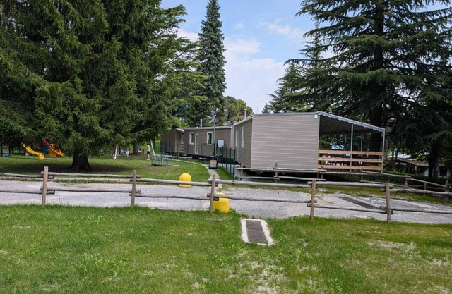 Bungalow 'Casa Mobile 8' with Private Terrace, Shared Garden and Air Conditioning