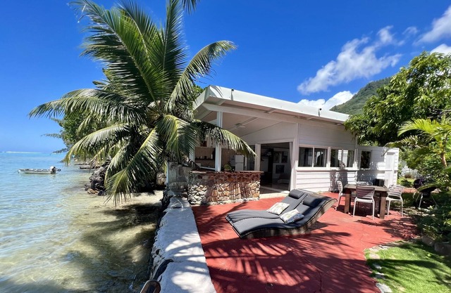 Bungalow chez Papou - Cozy Lagoonfront Suite