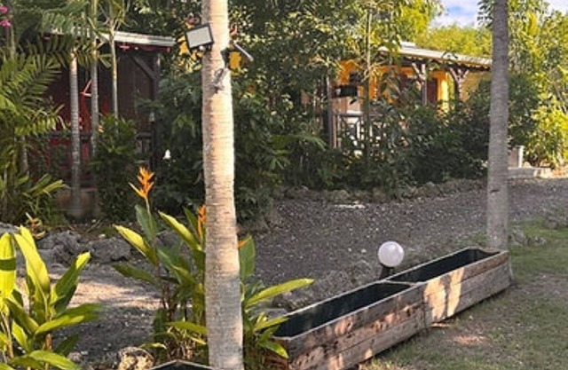 Bungalows in Guadeloupe VÈPÉLÈ