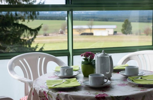 Buntspecht (G 25) by Interhome