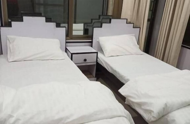 Burj Baltistan Intl Guest House