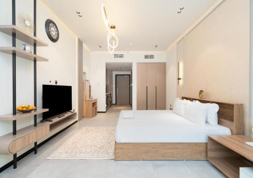 Burj View - Premium Studio - Near Dubai Miracle & Butterfly Garden- Arjan, Dubailand