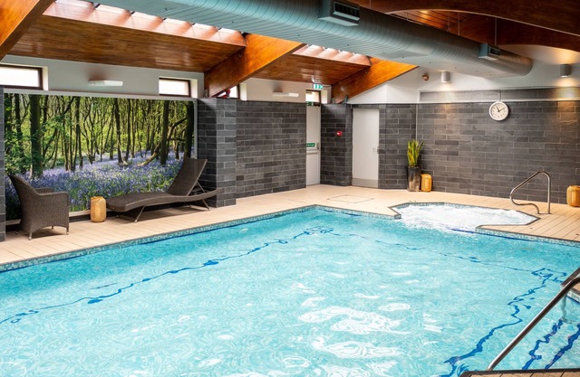 Burleigh Court Hotel