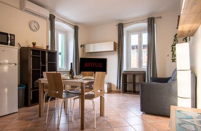 [Burlo Garofalo] Modern Apartment *Wifi+Netflix*