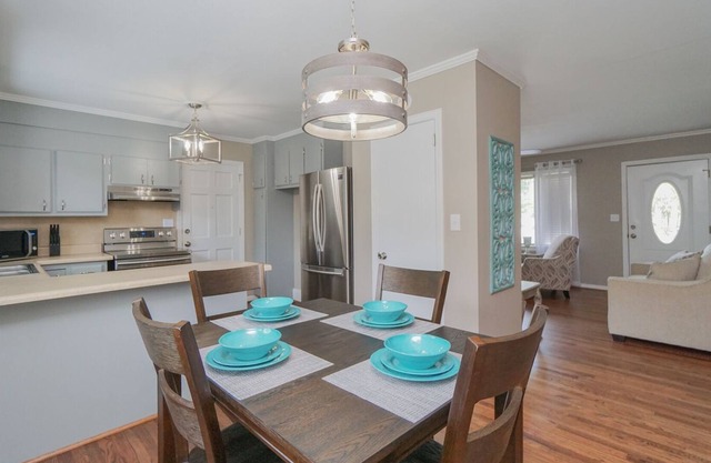 Butternut cottage in the heart of beautiful Greenville South Carolina