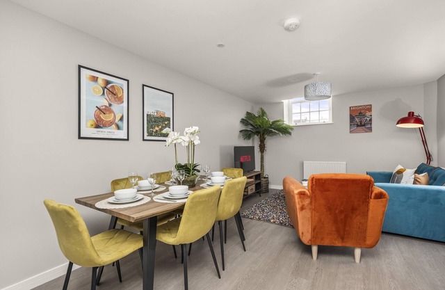 Buzzing Brighton Apartment 2 | By My Getaways