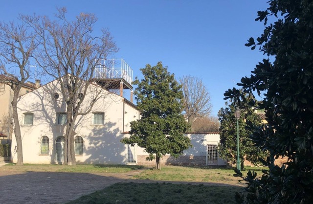 Cà degli Archi 2 · Elegant & quiet apt close to train station
