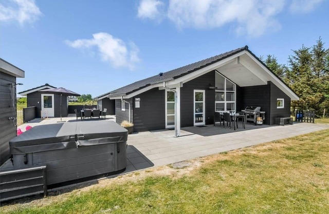 C11349 Tarm - Stikkelsbærvej 43