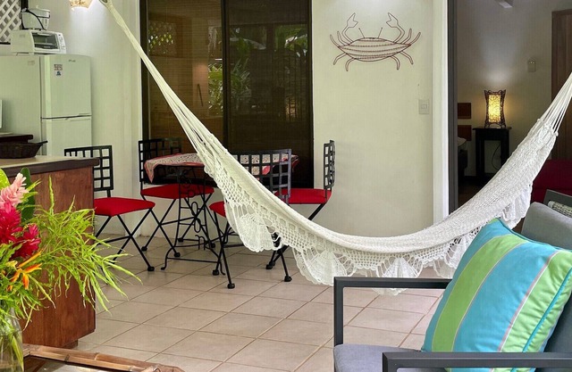 C3 Coral Jungle Beach Studio with AC