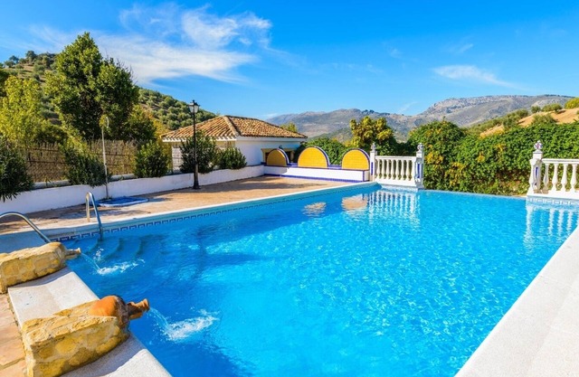 Ca Mi Pepe Priego de Córdoba by Ruralidays