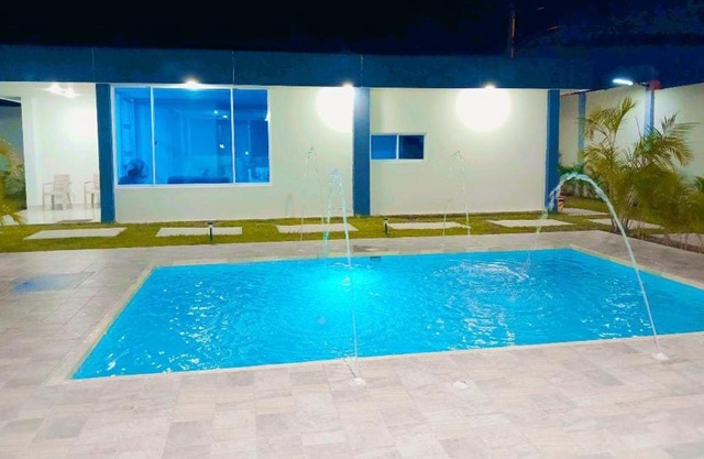 Cabañas Compostela Gigante