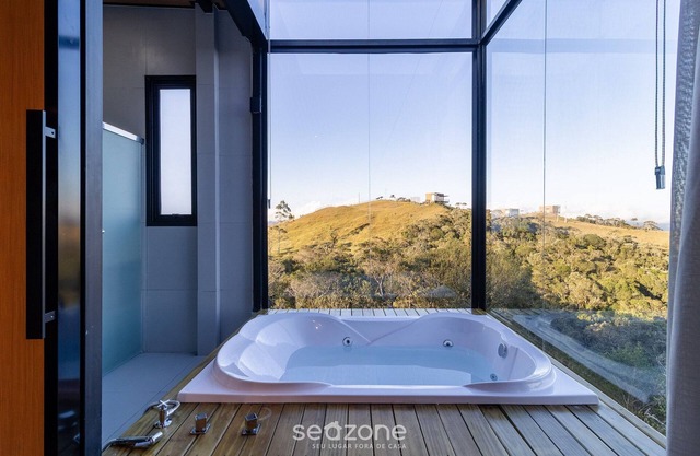 Cabana jacuzzi e vista montanhas VST031