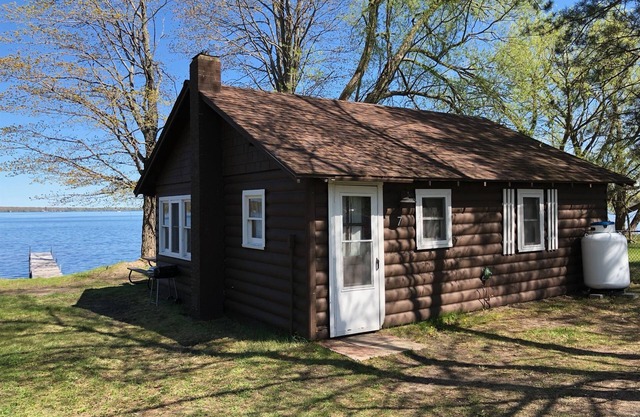 Cabin #7 - "Waugoshance"