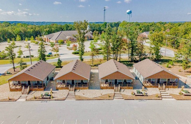 Cabin 9 @ Trails Edge