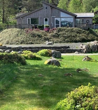 Cabin By The Fjord Med Spa