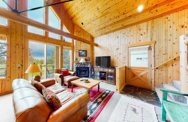 Cabin on the Green