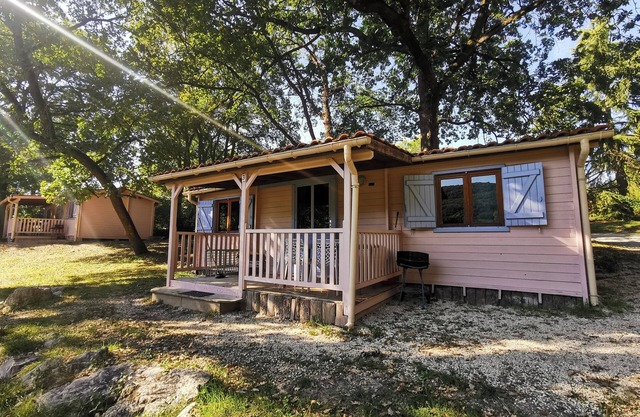 Cabin or bungalow Le Moulin Chalets and mobilhomes for 4 people