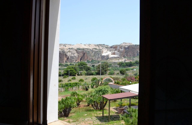 CALA BUGUTO hotel