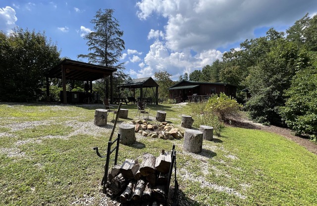 Camp Hideaway Hemlock Haven Cabin @ Nebo, Lake James NC