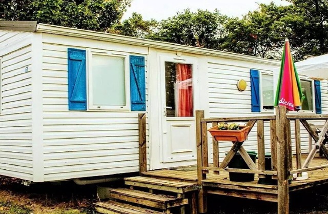 Camping Le Pontis* - 3-room mobile home for 4 people