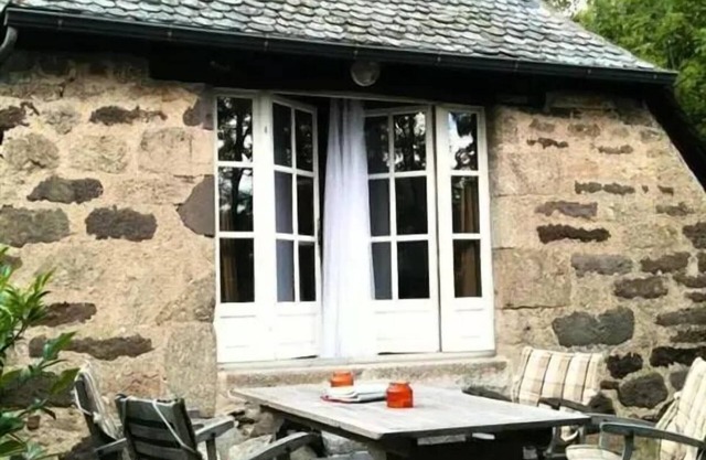 Campsite Le Clos de Banes * - Luxurious Room 2/4 people