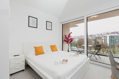 Campus Lugano 45 wonderful Smart Suites in the university area