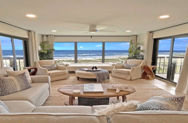 Cancellation just opened up OCT. 26 - 30 at a big discount!