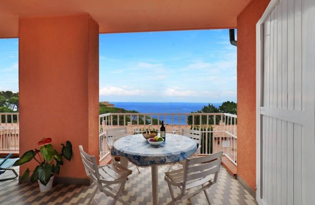 Capo d'Arco by Interhome