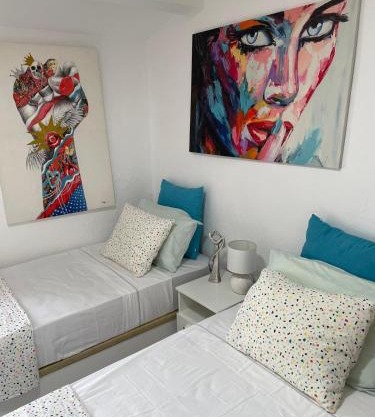 Captivating 3-Bed Villa in Antas