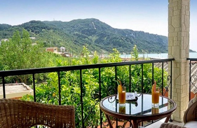 Caramela Beach House