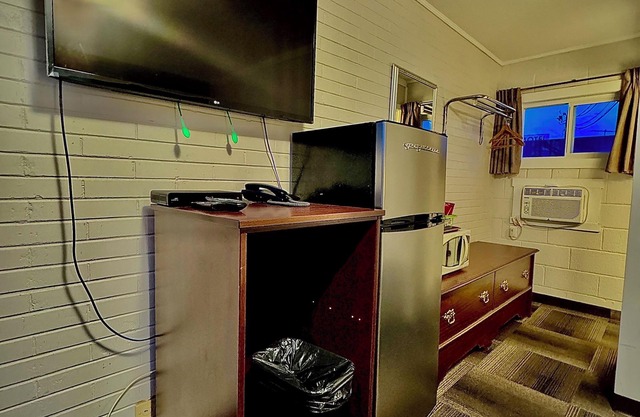 Caravel Motel