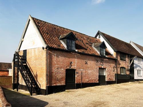 Carleys Yard by The Suffolk Cottage Collection