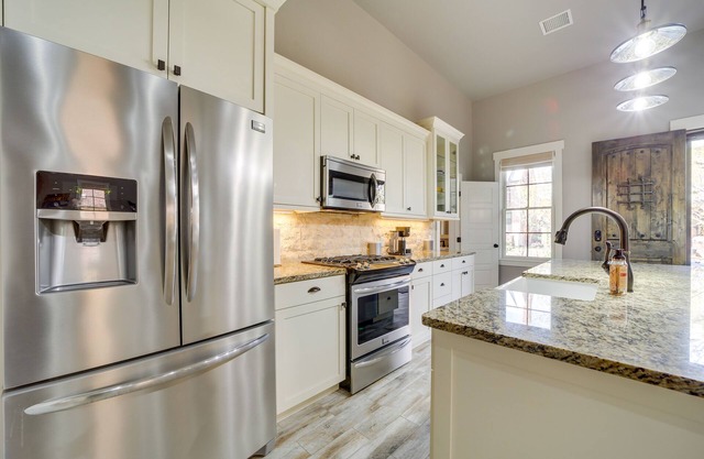 Carlton Landing Retreat w/Eufaula Lake Access!