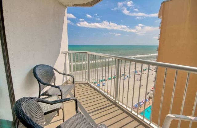 Carol's Coastal Getaway