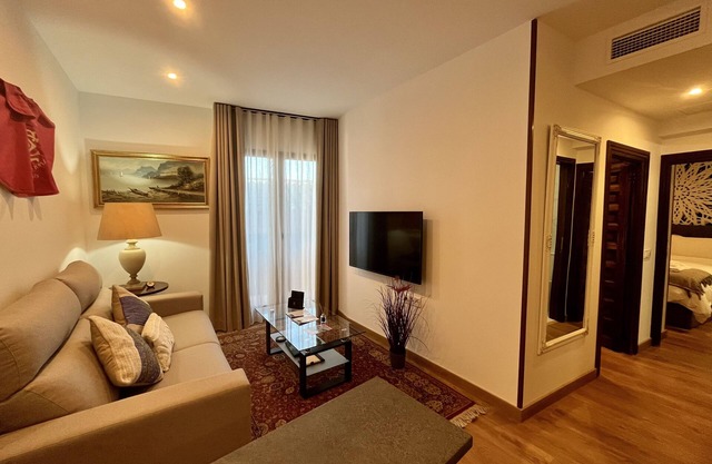 Casón De Los López Apartments 1B