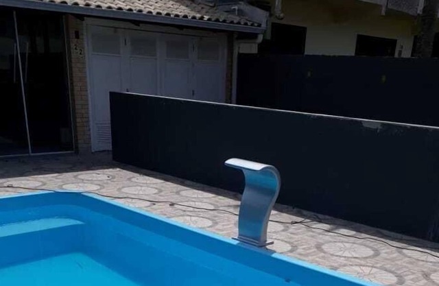 Casa Aconchegante, Churrasqueira e Piscina 4 Suits +1 Quarto, Próximo ao mar