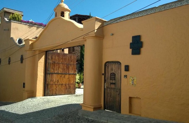 Casa Adriana beauty with no boundaries!