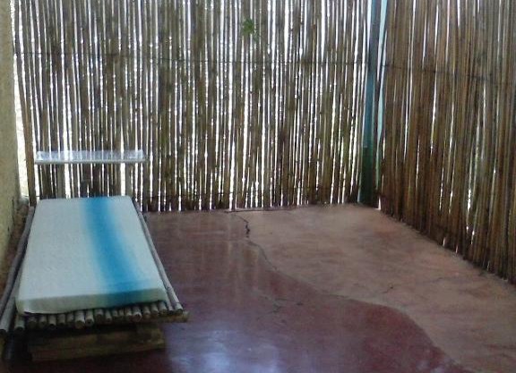Casa Arco Íris no Centro com Varanda